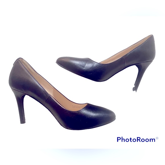 Cole Haan Shoes - COLE HAAN classic black leather pumps heels size 7B NWOB
